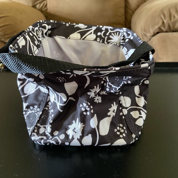 NWT THIRTY-one LITTLES CARRY ALL CADDY - Picture 3 of 4